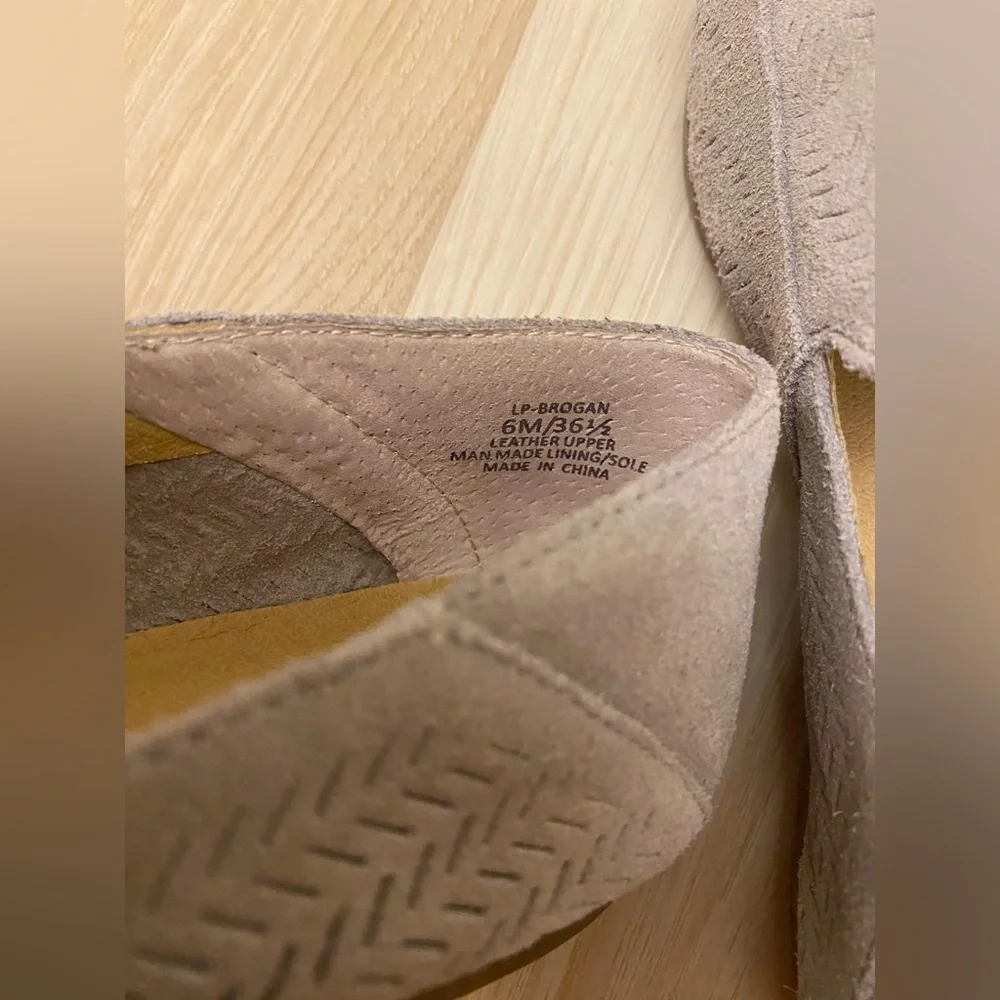 Lucky Brand Loafer LP-Brogan Gray Pointed Flat - Picture 6 of 7
